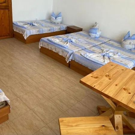 къщта за гости «уют» بيت ضيافة سفيتي فلاس