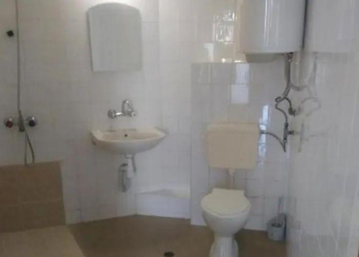 къщта за гости «уют» بيت ضيافة